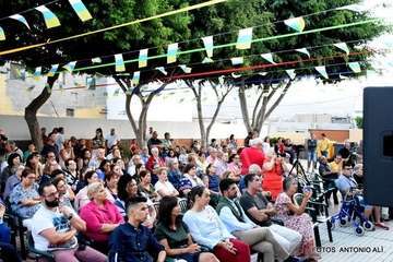Pregón de La Viña a cargo del alcalde de Telde y actuación del humorista Maestro Florido (Foto Antonio Alí y TA)